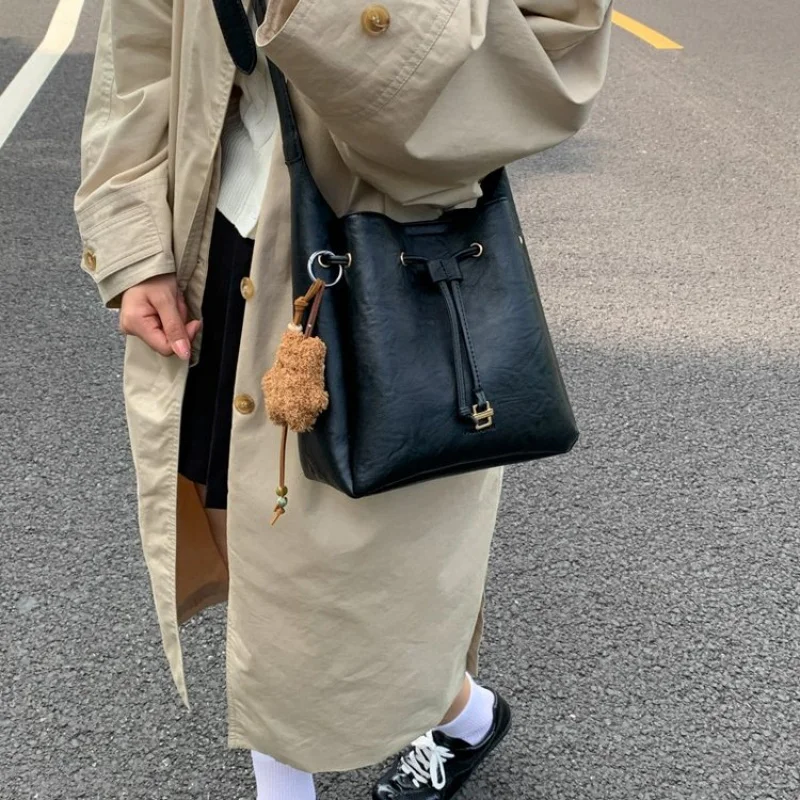 

High-End Women Luxury Tote Bag With Paris Classic Style And Multi-Pocket Design Suitable For Weekend Looks​