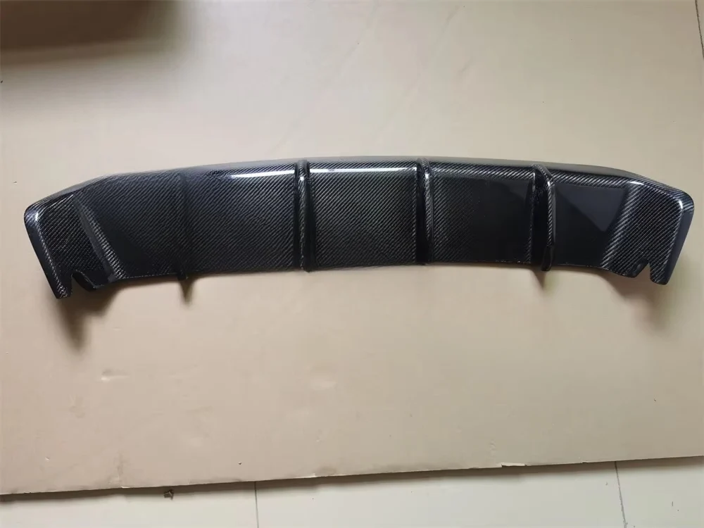 958 Carbon Fiber Rear Bumper Lip Rear Diffuser for Porsche Cayenne 958.2 Car Body Kit 2016 2017 2018