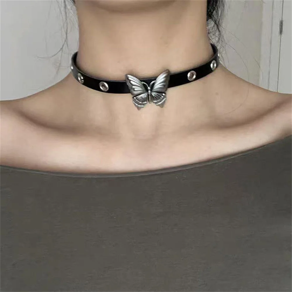 Gothic Pu Leder Halsreif Nercklace für Frauen Vintage Metall Schmetterling Schlüsselbein Kette Kragen Punkrock Schmuck