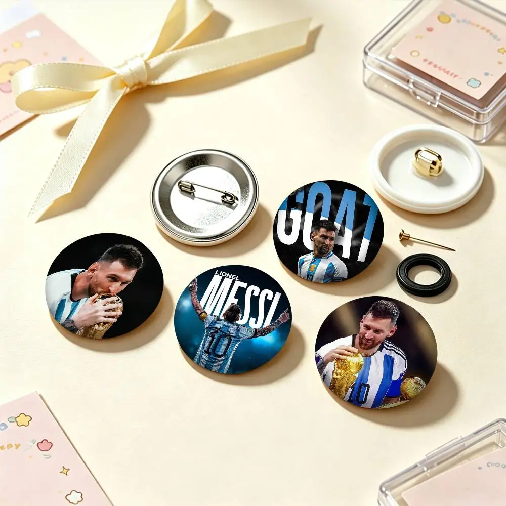 Basketball Legend L-Leo Messi-10 25 32 44 58 75mm Badges Personalized Round Brooches Pins Accessory Gift