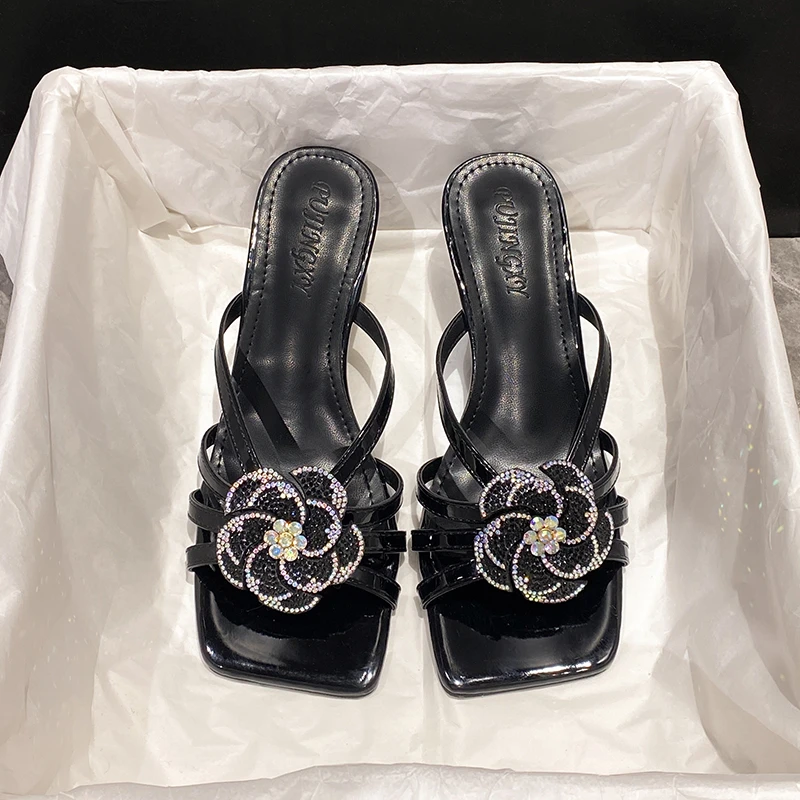 Beautiful High-heeled Sandals and Slippers for Women in Summer 2025 New Fashion with Skirt Rhinestone Open Toe Square Block Heel
