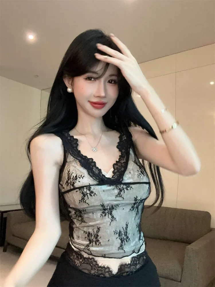 

Black Sexy Pure Desire Lace Crop Top And High Waist Pants Two Piece Set for Women Fashionable V Neck Strap Vest Outfit