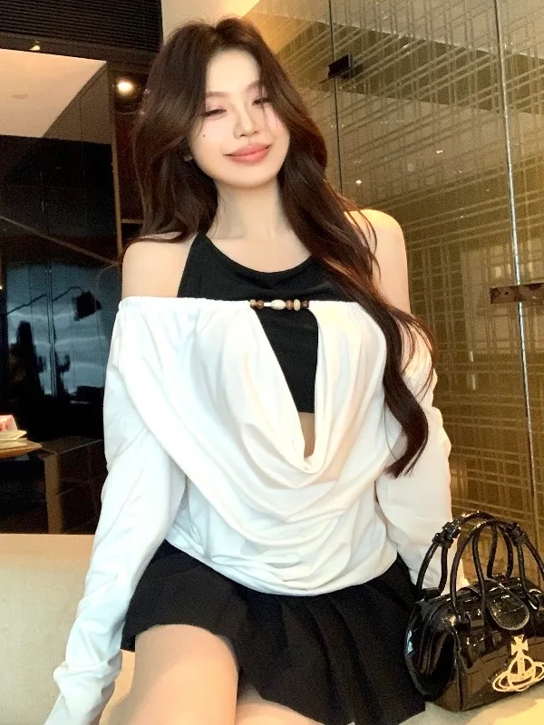

Korean Style Slim Fit Long Sleeve T-Shirt with Beaded Necklace Design Fake Two-Piece Shoulder Bared One-Shoulder Women's Top