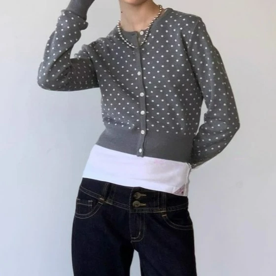 

Autumn New Sweet Polka Dot Knitted Cardigan Women's Slim Fit Sweater Slimming Long Sleeved Top