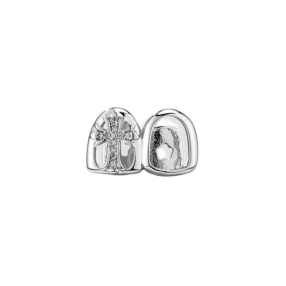Directo de fábrica, joyería bucal de oro chapado de 14K, grillz de dientes con cruz de dos piezas y circonitas cúbicas, diseño calado, estilo hip hop, stock al por mayor para fiestas