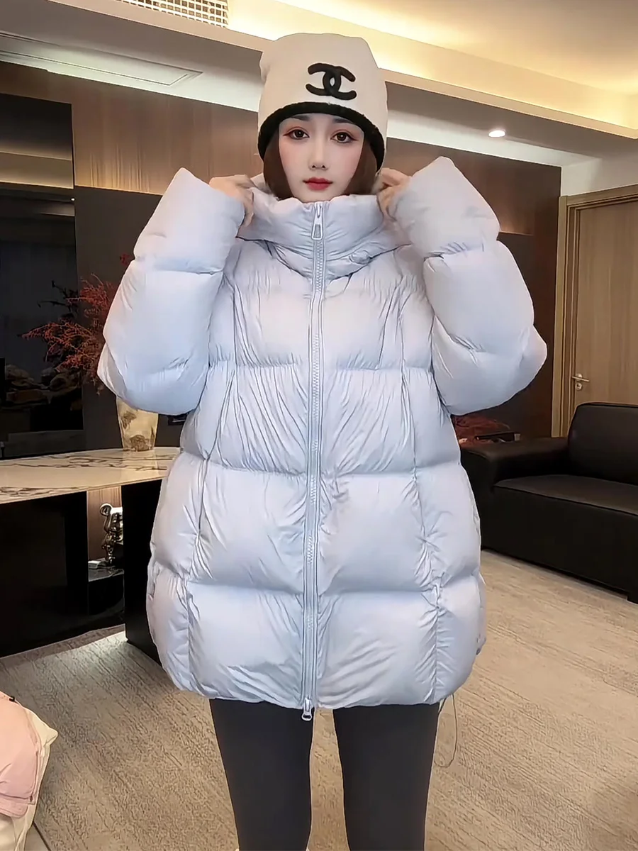 Casaco Feminino de Inverno Coreano Sle Cloud Puff Branco com Capuz, Acolchoado, Azul, Corte Solto, Moda