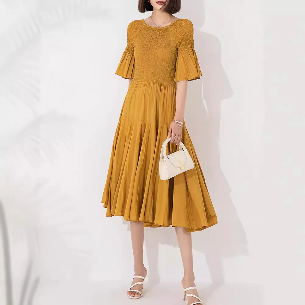 

Pleats 2024 Summer New Swing Dress Women Hand Pleated Temperament Commuter Waisted Design Sense Flare Sleeve Mid-length Skirt