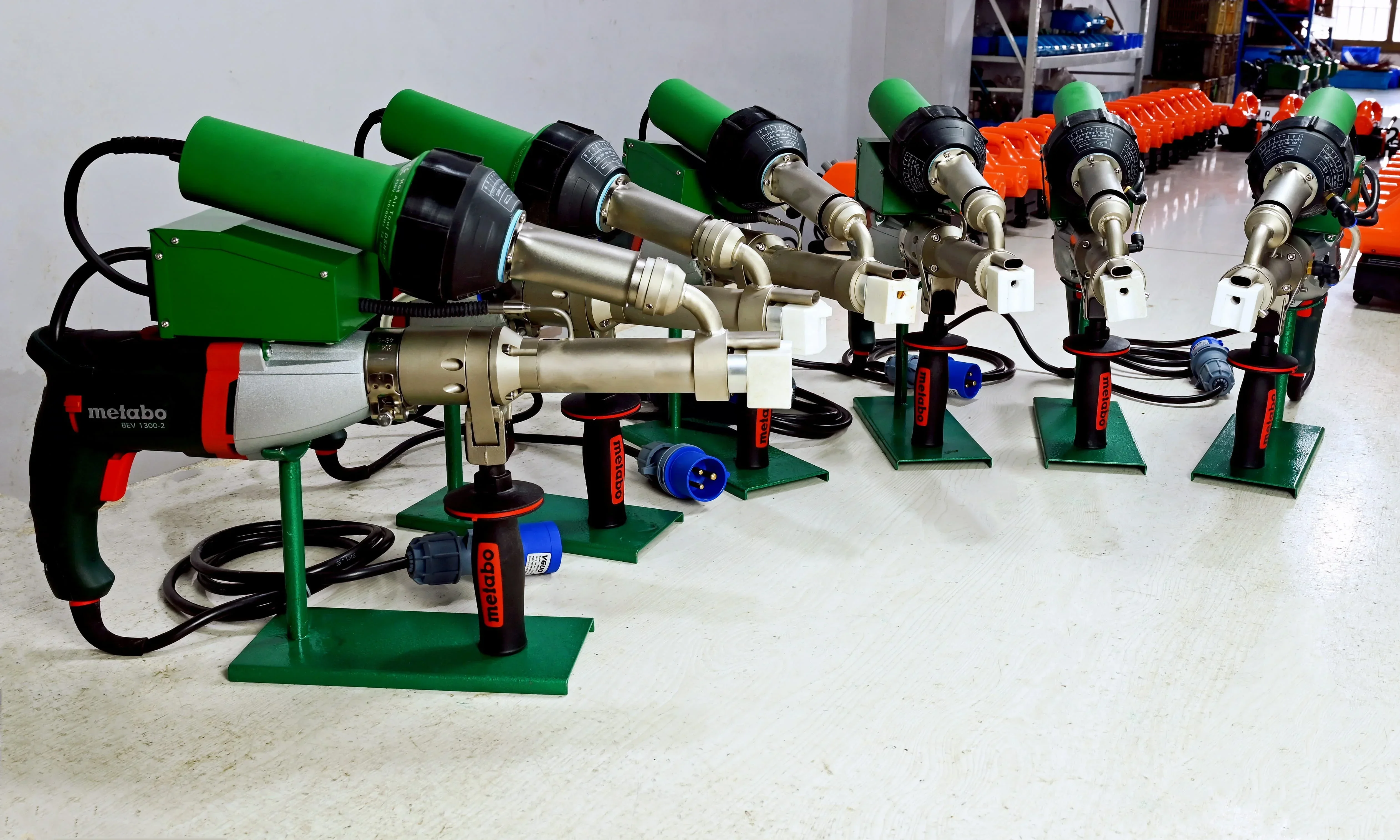 Hand Extrusion Welder 1600W Dual Heating System PP HDPE LDPE Pipe Welding Machine