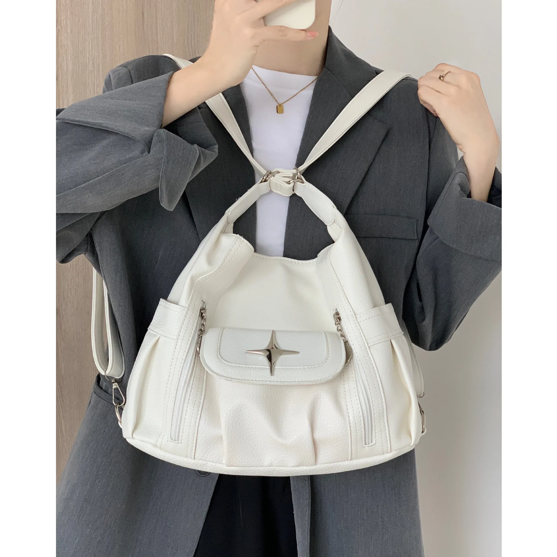 2024 New Vintage White Pu Leather Handbag American Style Punk Goth Fashion Simple Shoulder Bag