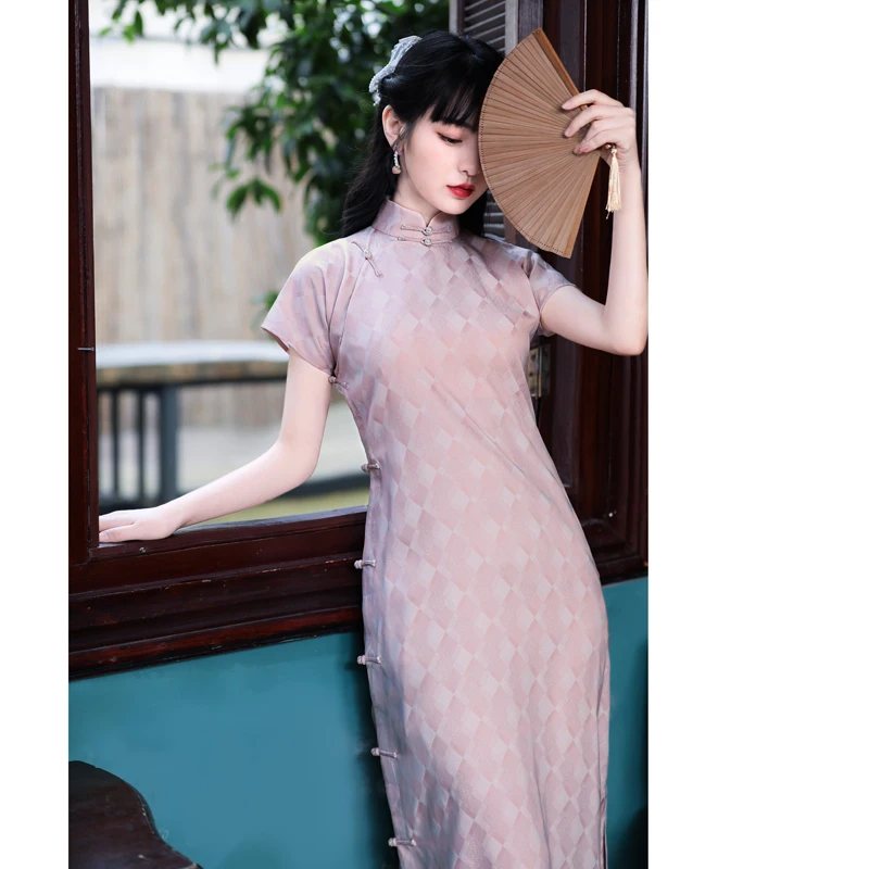 

Традиционное длинное платье-ципао с низким разрезом и узором для повседневной носки, для студенток колледжей