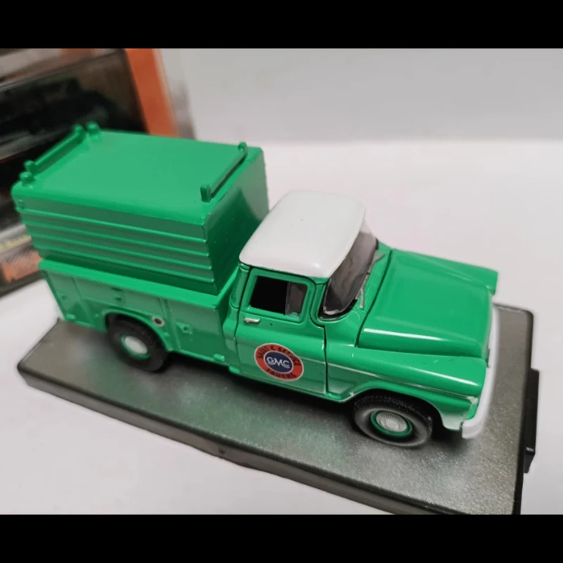 M2 GMC-Flotteoption im Maßstab 1:64, LKW 1959, Simulationslegierung, Automodell, Sammlung, Ausstellung, Dekoration, Spielzeug, Geschenke