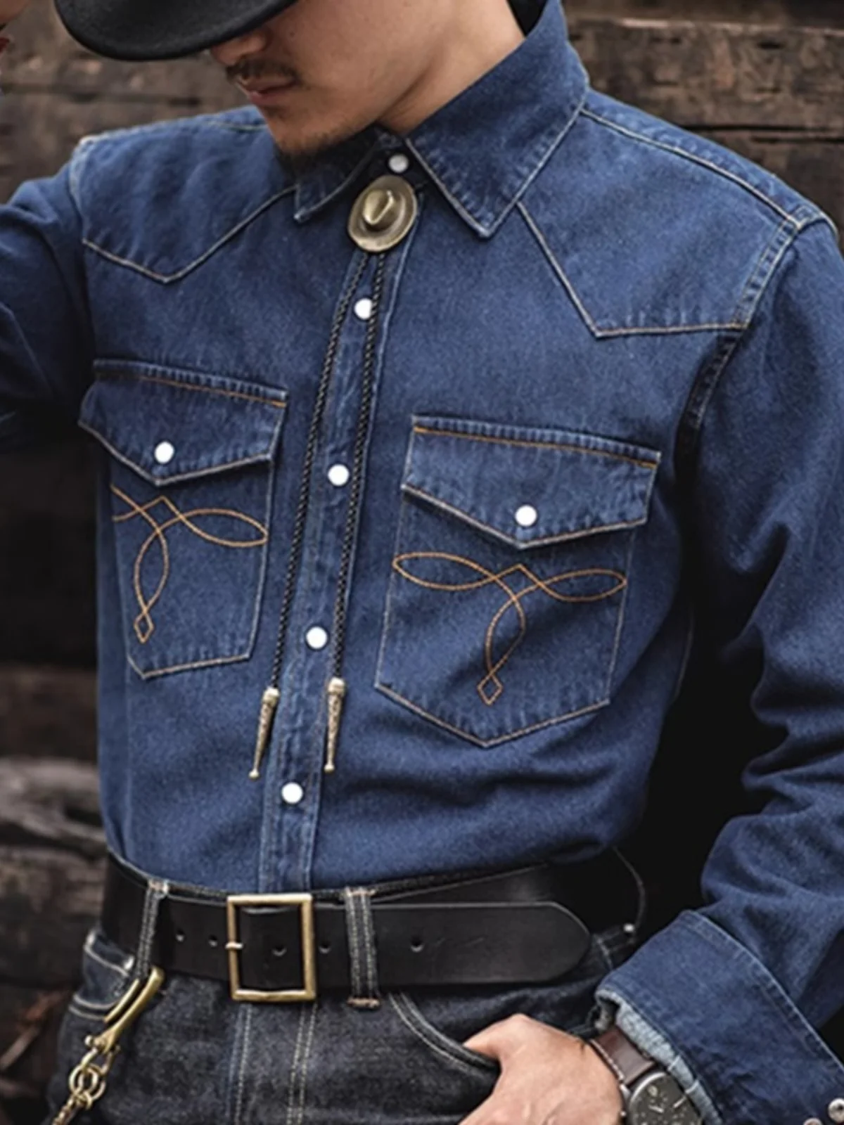 American Retro Denim Shirt Men's Casual Jacket Heavy Washed Western Style Loose Fit Long Sleeve Sharp Collar Summer Fashion