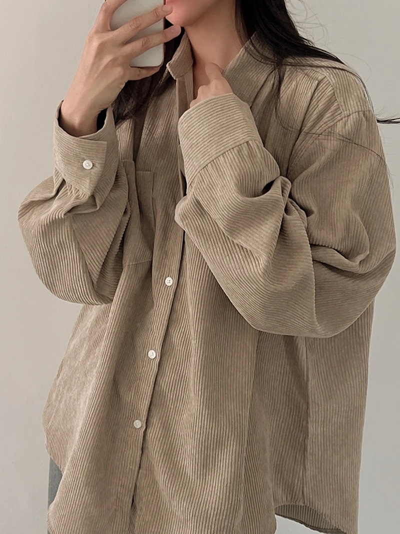 

Autumn Winter Women's Loose Casual Long Sve Corduroy irt Collar Design Multi Layer Wear Outerwear Jaet