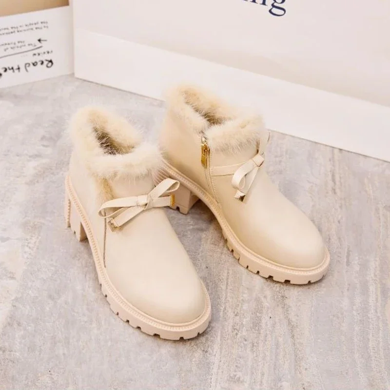 蝶結びスノーブーツ-レディース-身長アップ-ベージュ-ファー-秋冬-トレンド-2025-大きいサイズ-暖かい-セール-女性用シューズ