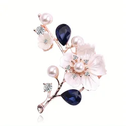 High Quality Shell Pearl Flower Brooches for Women Elegant Fashion Pin Crystal Wedding Jewelry