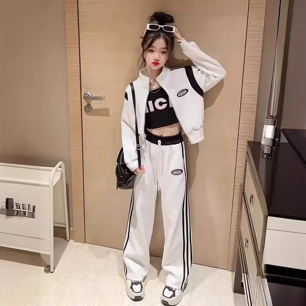 بدلة رياضية أنيقة غير رسمية للأطفال مجموعة الخريف 2024 تصميم جديد للأطفال المتوسط إلى الكبير النسخة الكورية طقم مكون من قطعتين