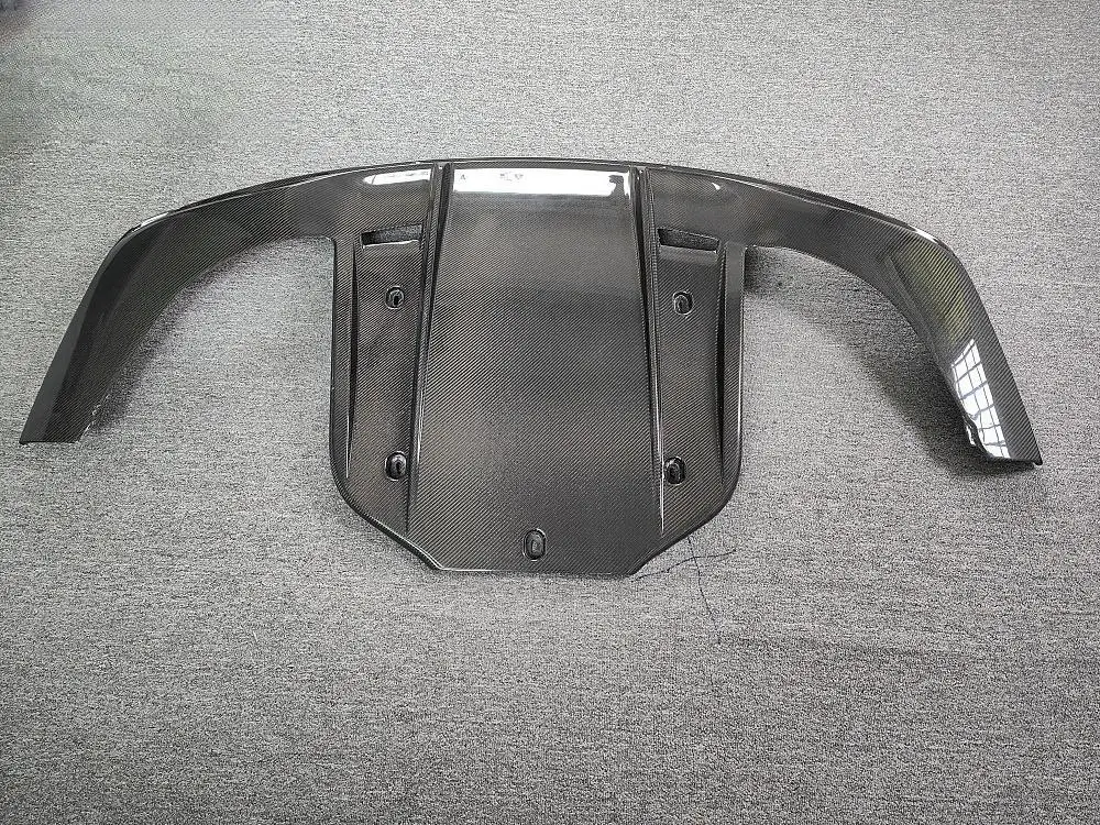 

New Carbon Fiber Rear Diffuser Lip Small Surround Body Kit 4.0 Displacement for 12-14 For Continental GT Upgrade Conditions