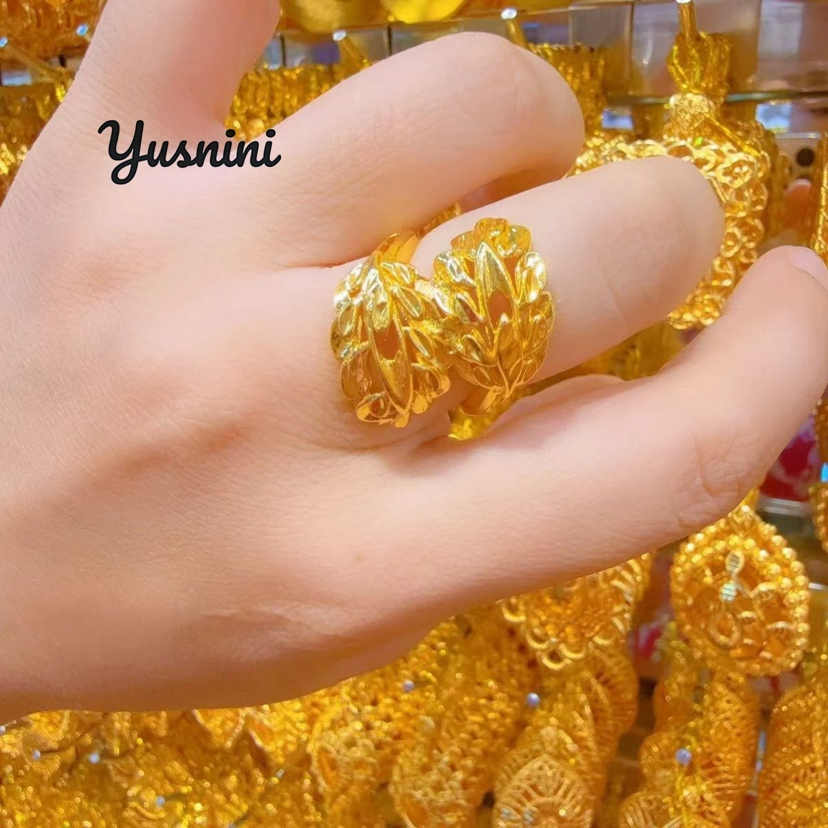 

Dubai European Fashion Women's 24K Gold Plated Ring Exquisite Engagement Party Jewelry for Lovers DD11041