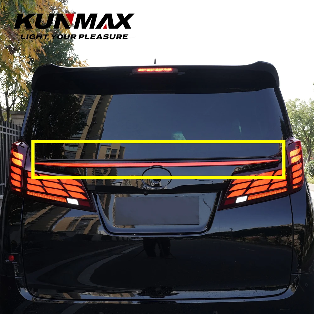 Car Tail Light Assembly Trunk Lamp For Toyota Alphard 2015-2023 LED Brake Flowing Water Flicker Plug and Play