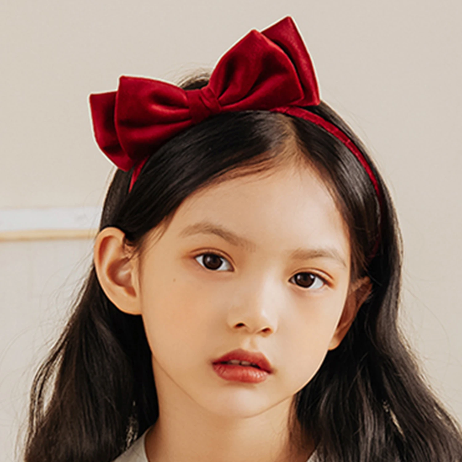 1 PC Sweet Hair Accessories Snow White Hair Band Red Black Bow Headband For Girls Women Headwear Retro Bow Ties Hairband