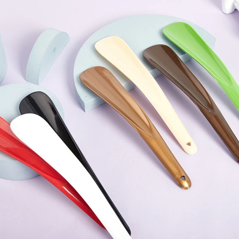 Plastic Extra Long Shoehorn Lazy Shoe Helper Long Handle Shoes Lifter Pull Shoehorn Slip Handle Long Shoehorn Random Color