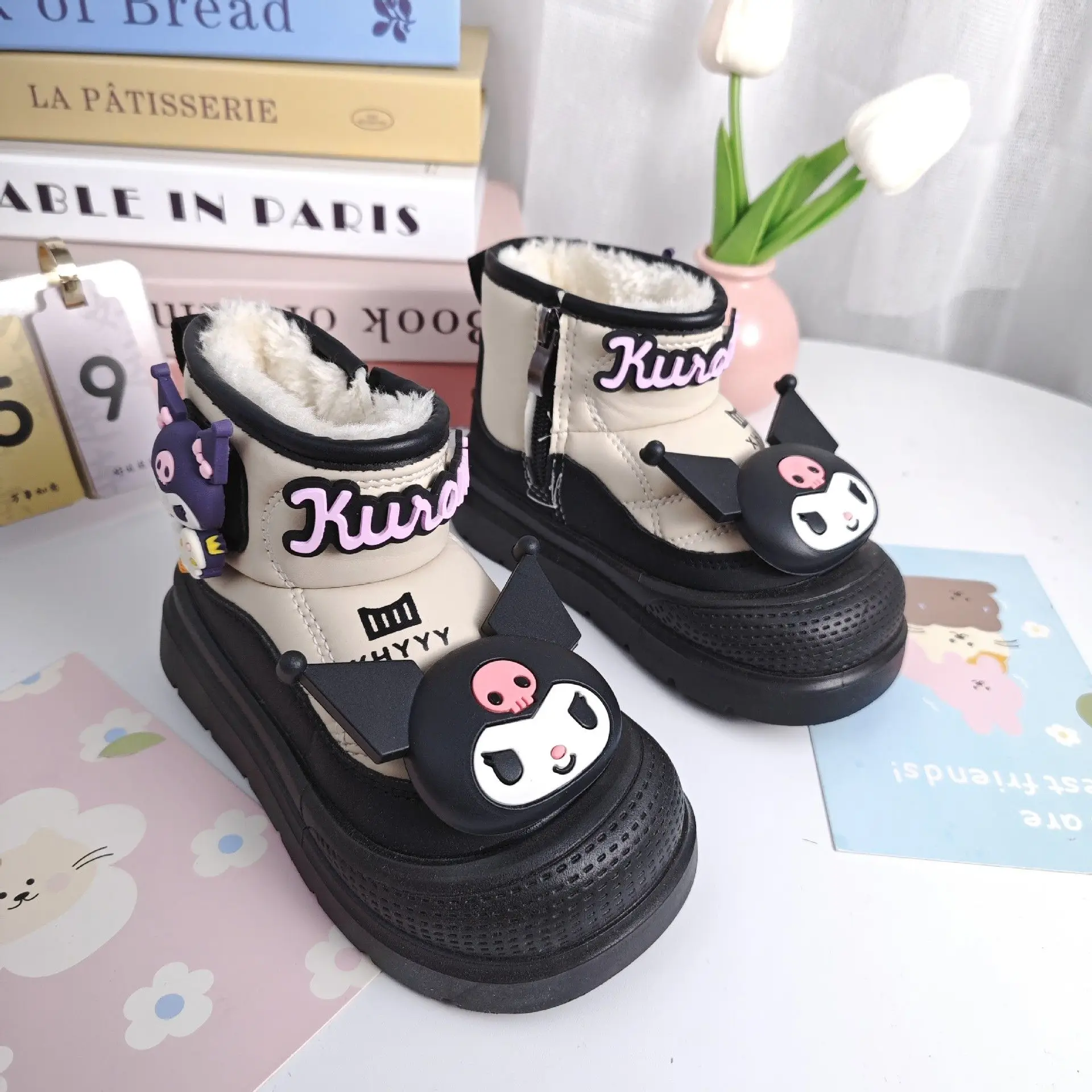 

Kawaii Kuromi плюшевые детские хлопковые сапоги, осенне-зимние утепленные ботинки Sanrio с героями мультфильмов аниме «Мартин», нескользящая повседневная обувь, подарок для девочки