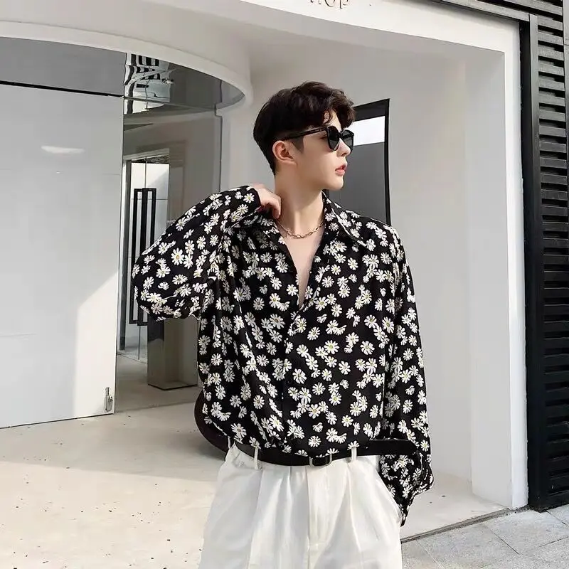 2022 spring new fashion small daisy print long-sleeved shirt male Korean version of the ins thin lazy casual shirt