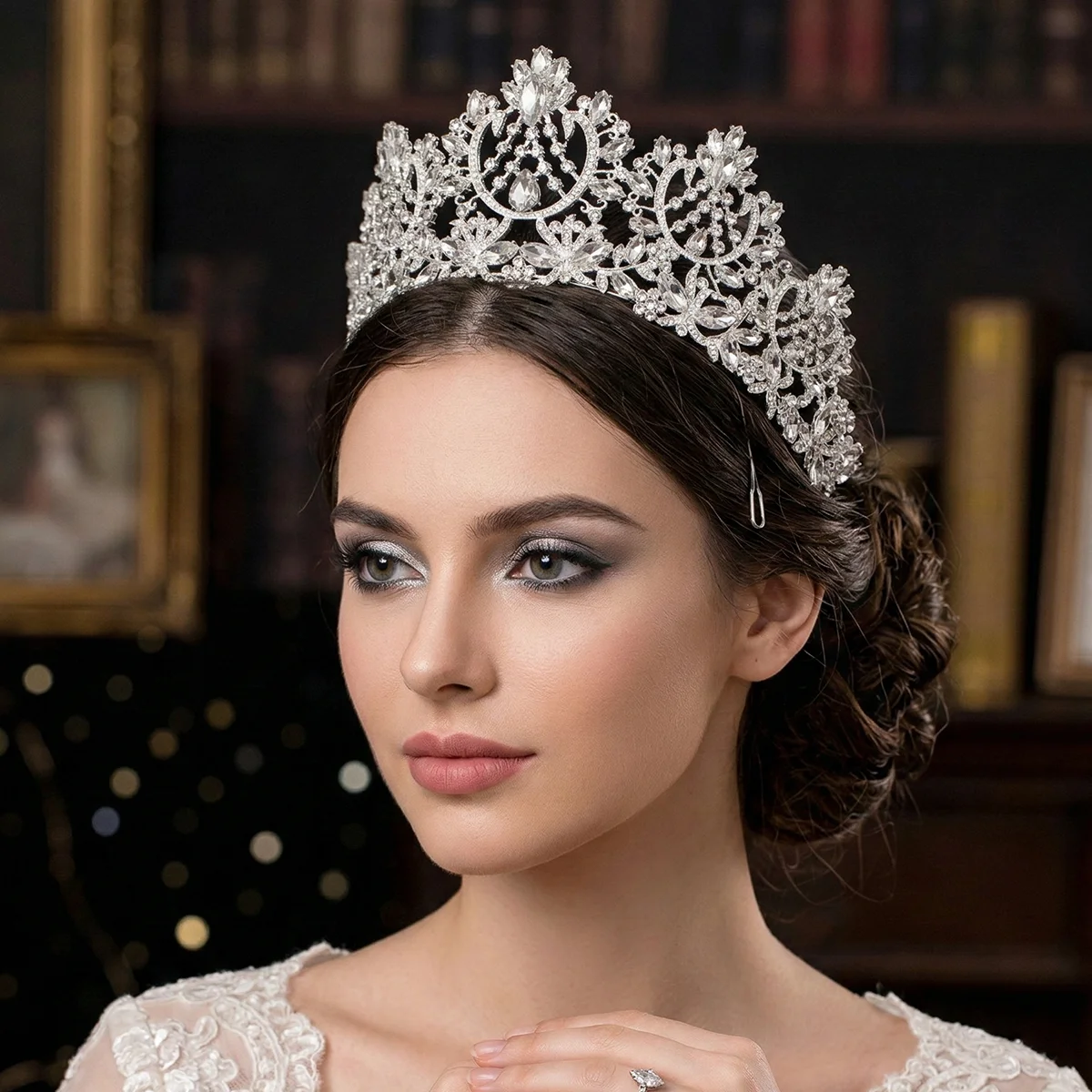 Rhinestone Tiaras and Crowns Crystal Bridal Wedding Hair Jewelry for Women Hair Accessories Party Bride Headpiece Bridesmaid