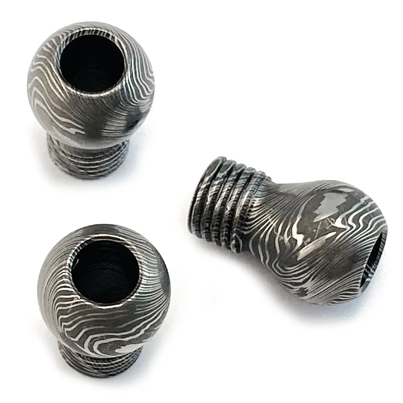 

High Quality Damascus Pattern Steel Blade Knife Pendant EDC Tools Phone Umbrella Rope Beads Toys