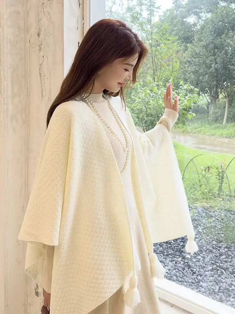 レトロな白いレーストリムオープンカーディガン女性用ショルダーラップアウターウェア芸術的な高級感多機能長方形