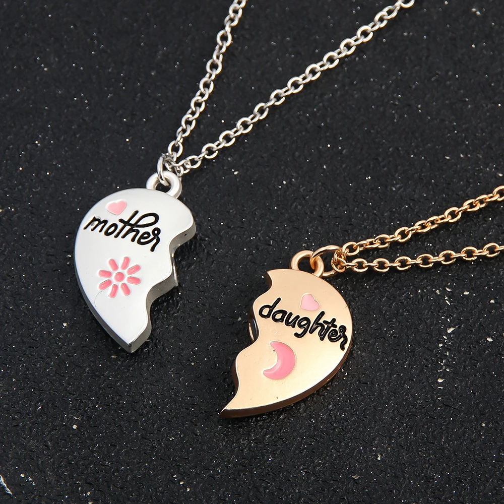 Love Heart Splicing Necklace Mother & Daughter Letter Magnetic Pendant Women Clavicular Chain Jewelry Mother\'s Day Gift