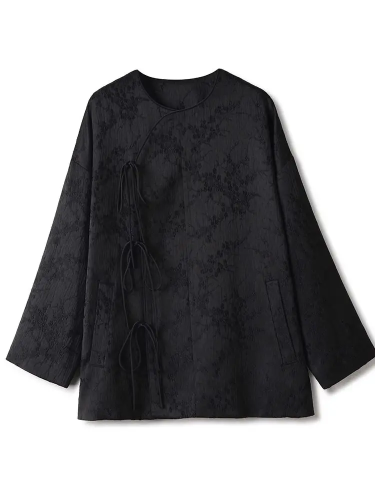 سترة جاكار سوداء برباط للنساء بأكمام طويلة وفضفاضة على الطراز الصيني معاطف كبيرة الحجم