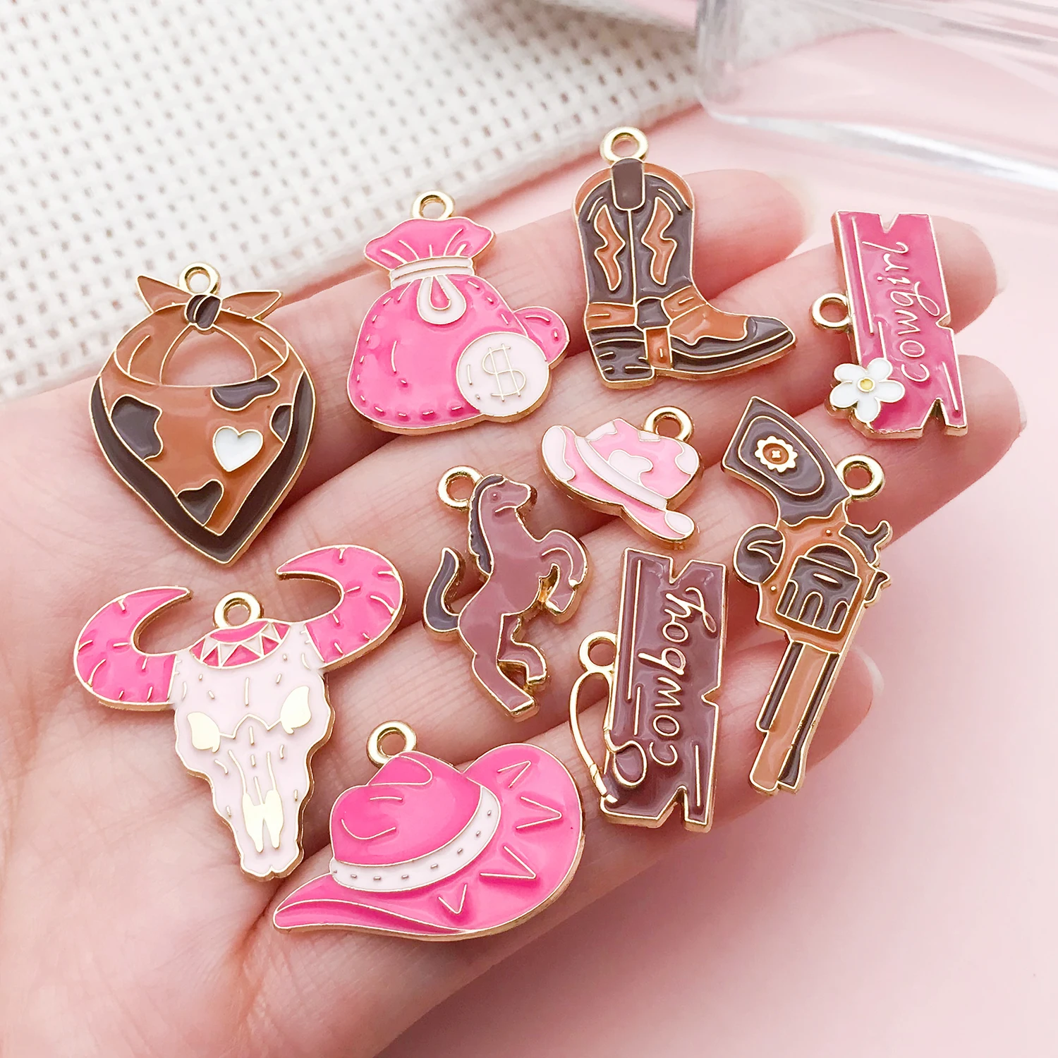 20pcs Alloy Enamel Powder Brown Western Cowboy Pendant Jewelry Making DIY Earrings Charms for Jewelry Bracelets Necklace