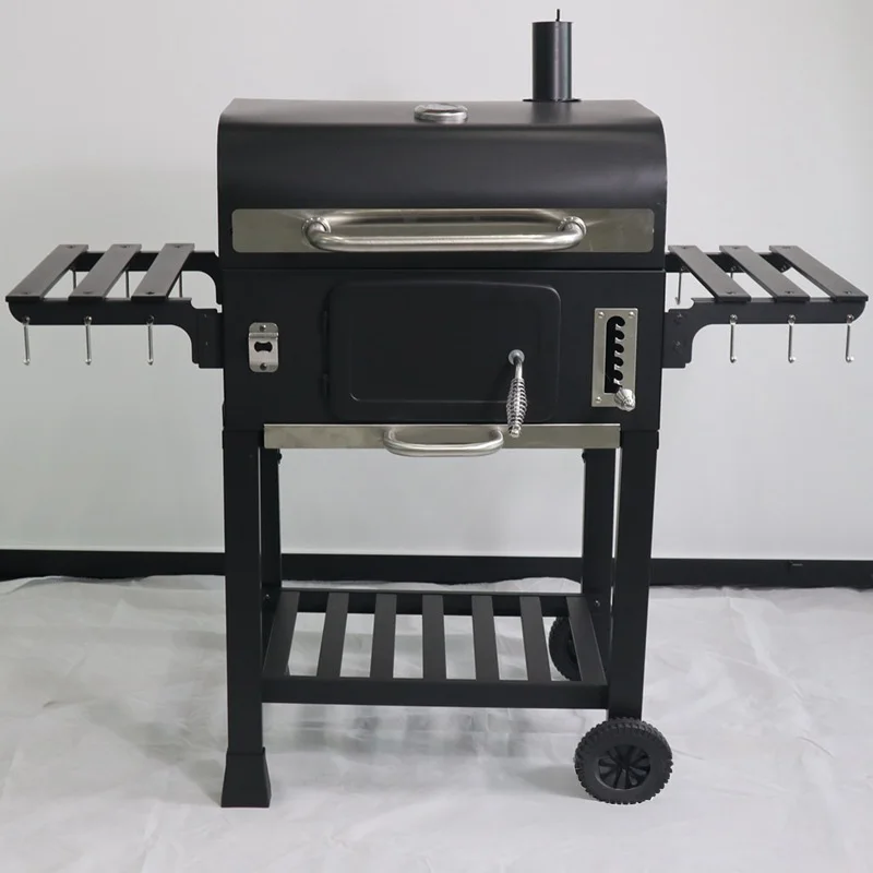 Home charcoal grill, garden homestay American style , outdoor barbecue