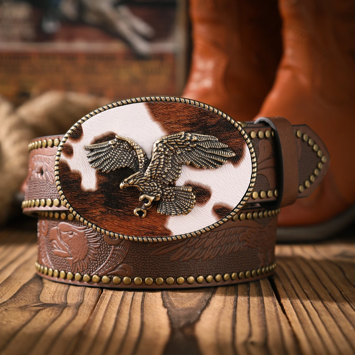 1 Piece of Western Cowboy Style Belt - Suitable for Both Men and Women. Western Buckle PU Embossed Rivet Design Belt