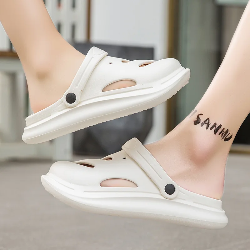 Clogs Slippers Female Summer Trend Non-slip Soft Bottom Hollow Package Head Outside Thick Bottom Couple Nurse Beach Sandals Men