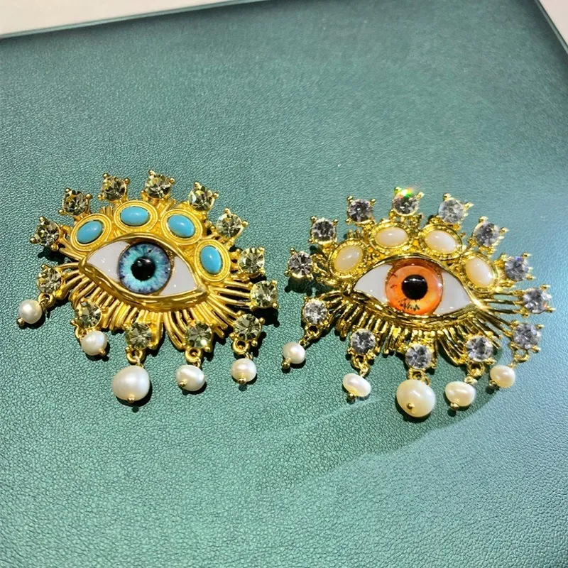 Baroque Luxury Beautiful Sparkling Devil Eyes Design Men's Women's Brooch Pins，Jewelry Accessories Couples Surprise Party Favors