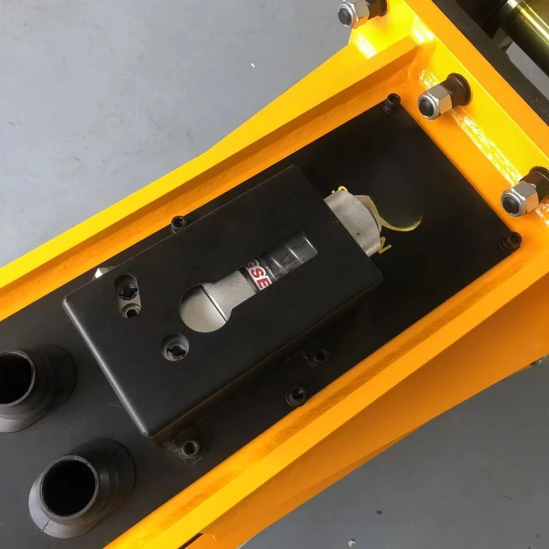 مطرقة صخرية كسارة هيدروليكية مع شحم أوتوماتيكي