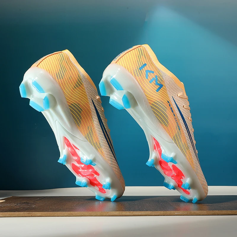 

Original Studded Men Football Shoes Society Cleats Soccer Shoes Ultralight Training Outdoor Training Women Football Field Boots