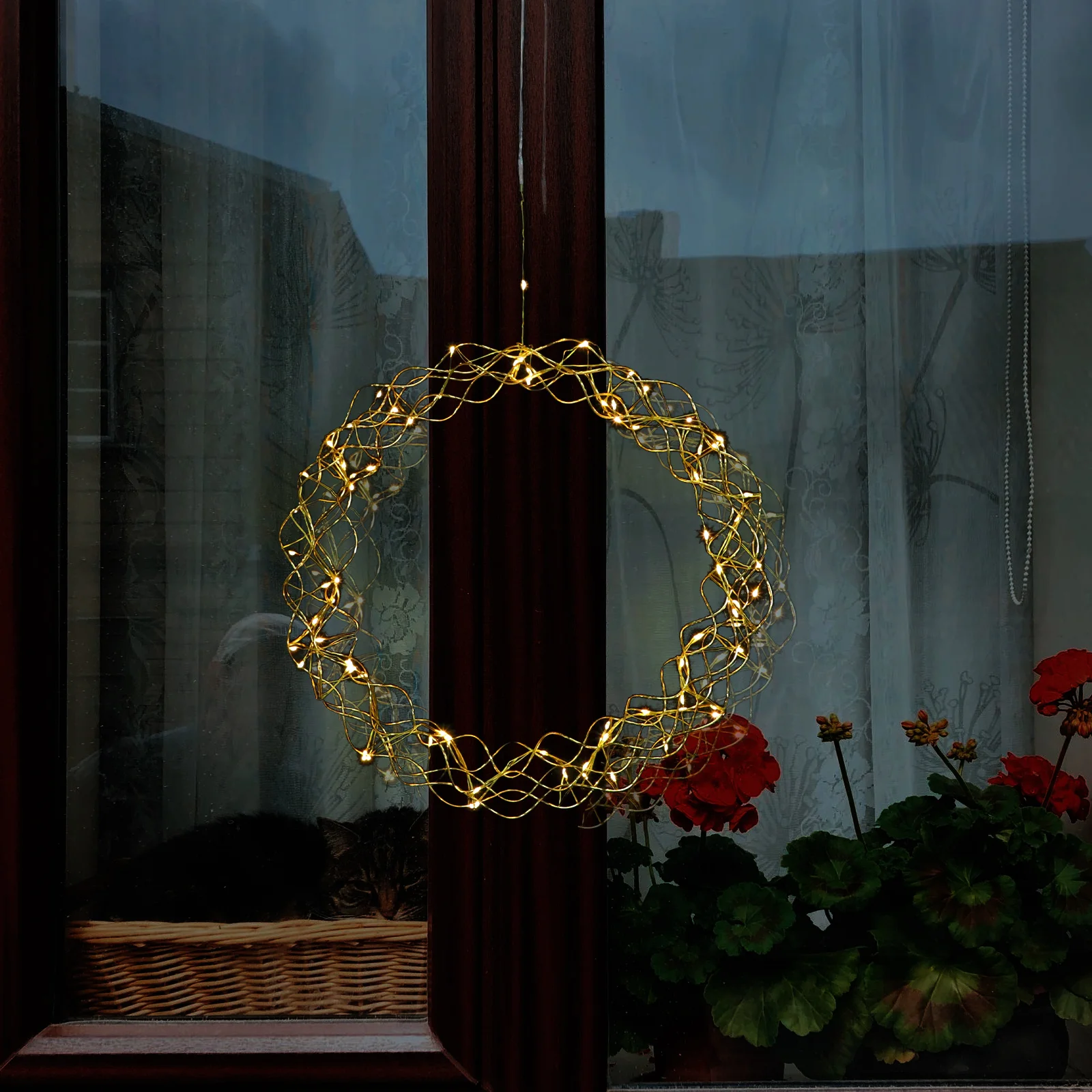 

1Pcs Christmas Tree Lights String Exquisite Festival Light Decor Easy Install Christmas Scene Layout Decor Xmas Window Light