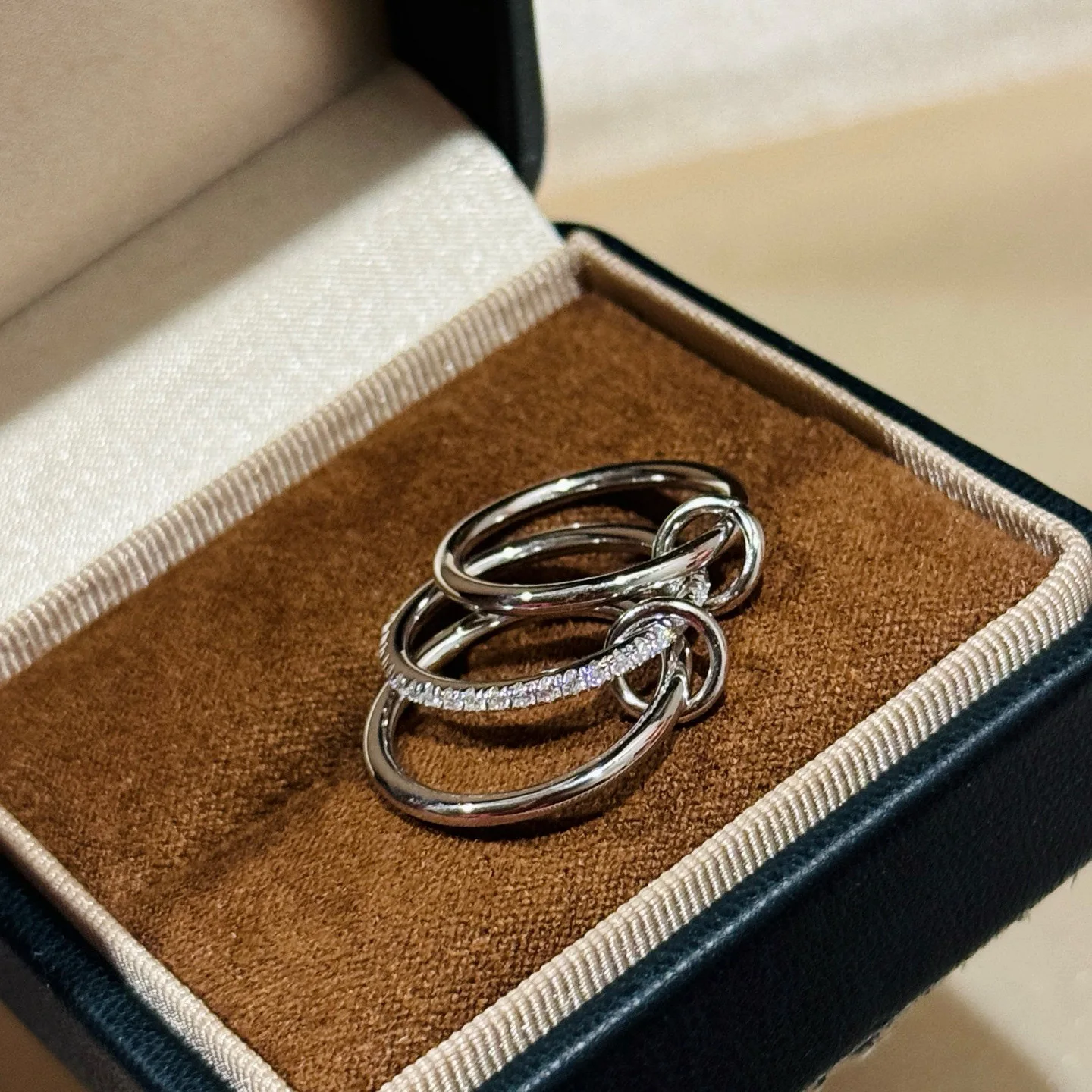 

Fashion Designer 925 Silver Crystal Three Ring Women Top Quality Europe America Jewelry Trend
