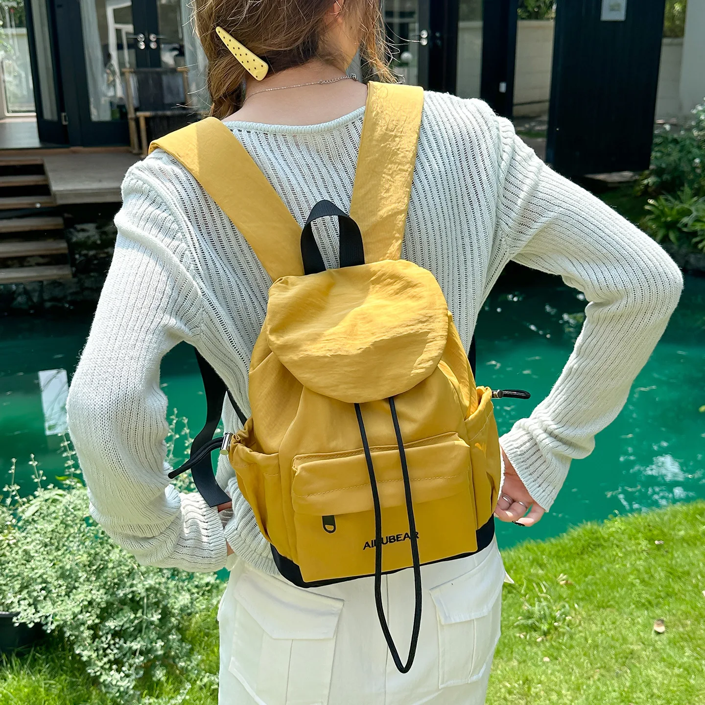 Nylon fabric color-blocking casual backpack, large-capacity female student schoolbag, ultra-light hiking backpack