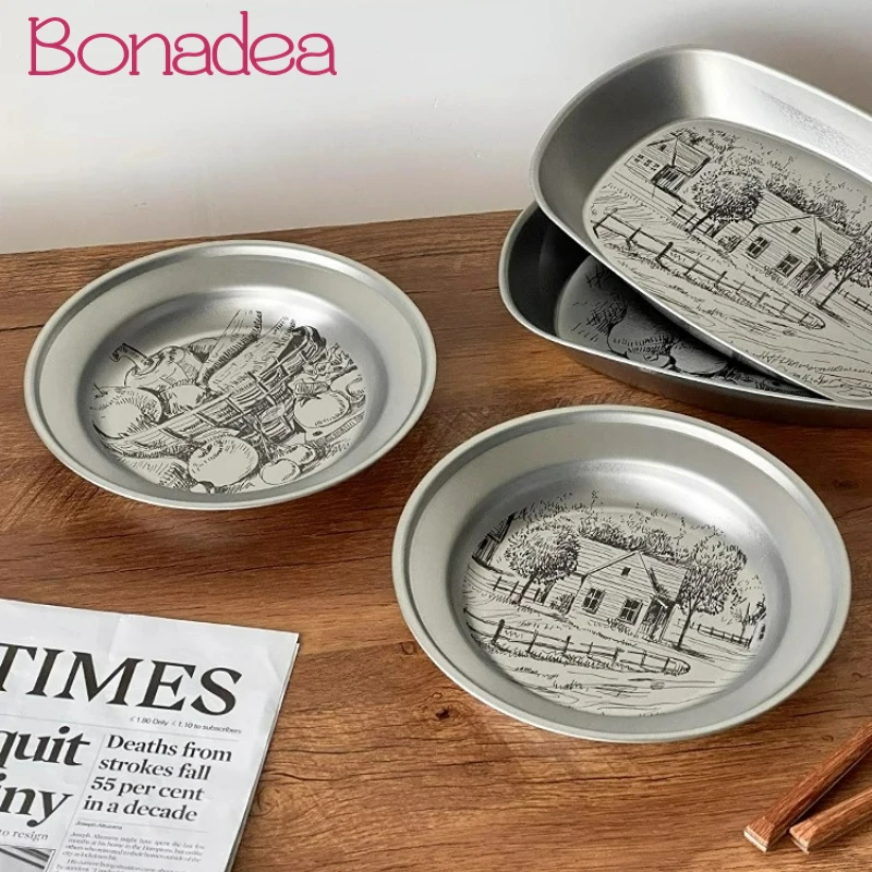 

Retro Tin Plates Creative Round American Fried Chicken Fries Tray Rectangular Snack Plate Metal Fruit Plates Kitchen Accessories