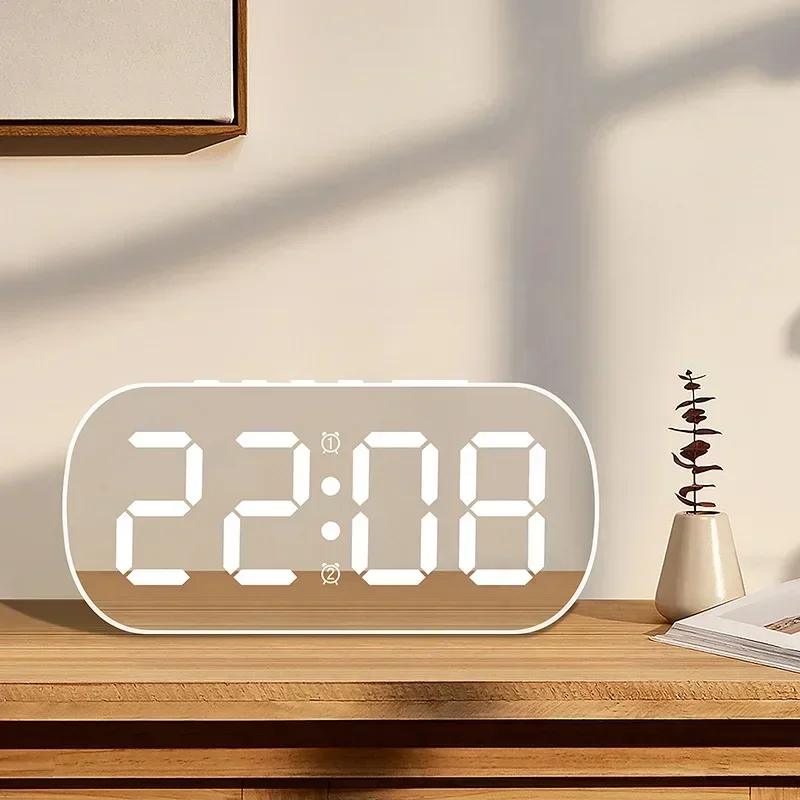 Sleek and Minimalist White LED Alarm Clock with Temperature Display and Night Light – Ideal for Student’s Bedrooms and Desks