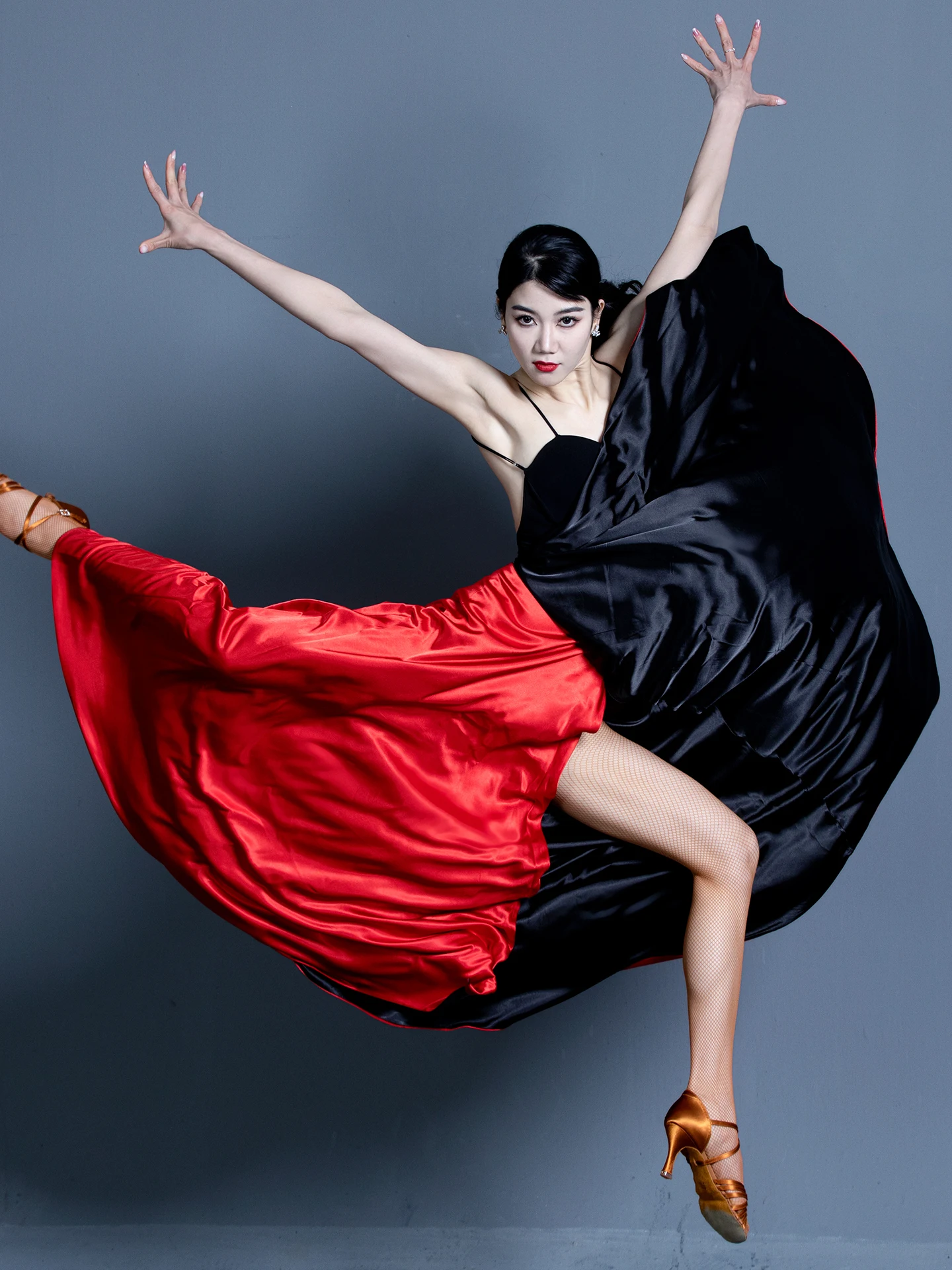 Robe de danse latine pour adultes, robe de danse professionnelle pour corrida espagnole, une jupe, jupe de spectacle Flamenco, robe de danse pour salle de bal