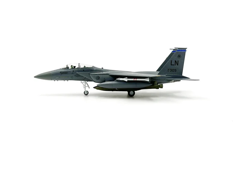 1:100 us F-15Eストライクイーグル軍用戦闘機モデルf15飛行機絶妙な