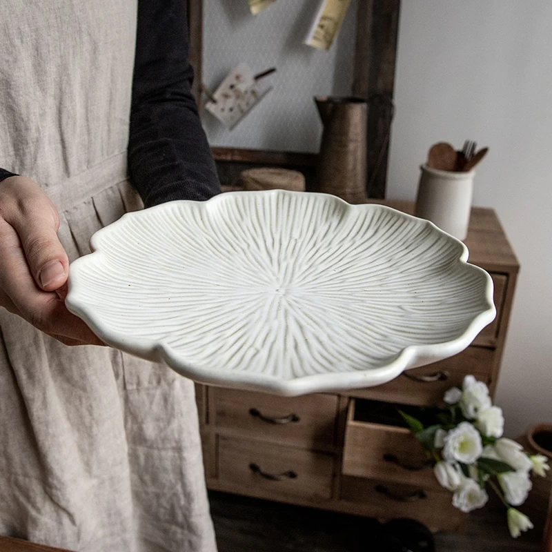 

White Birthday Party Plate Aesthetic Flower Nordic Ceramic Dessert Dinner Plate Japanese Pratos De Jantar Tableware Kitchen