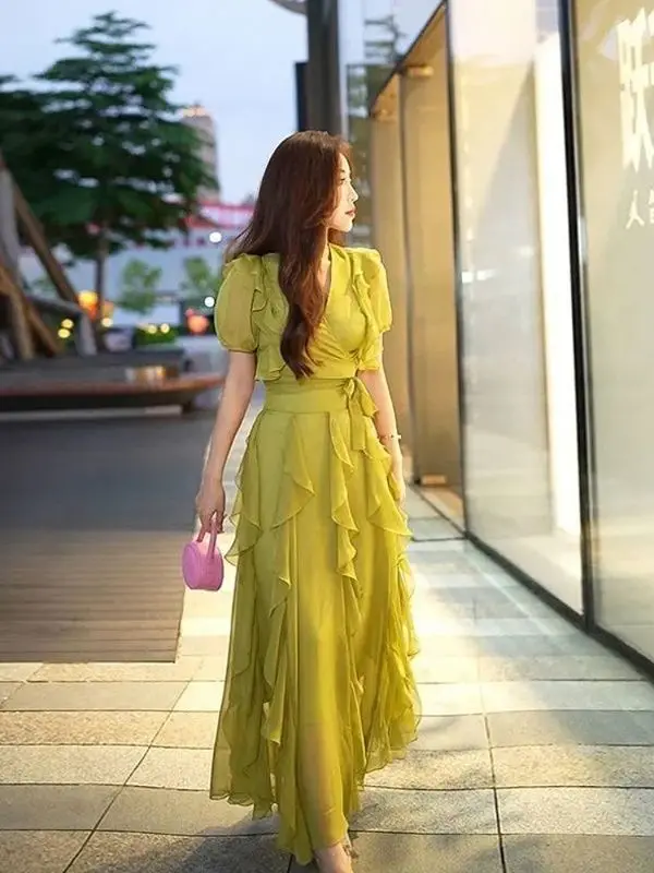European High-end Temperament Green Chiffon Dress Gentle Style Ruffle Waist Long Skirt