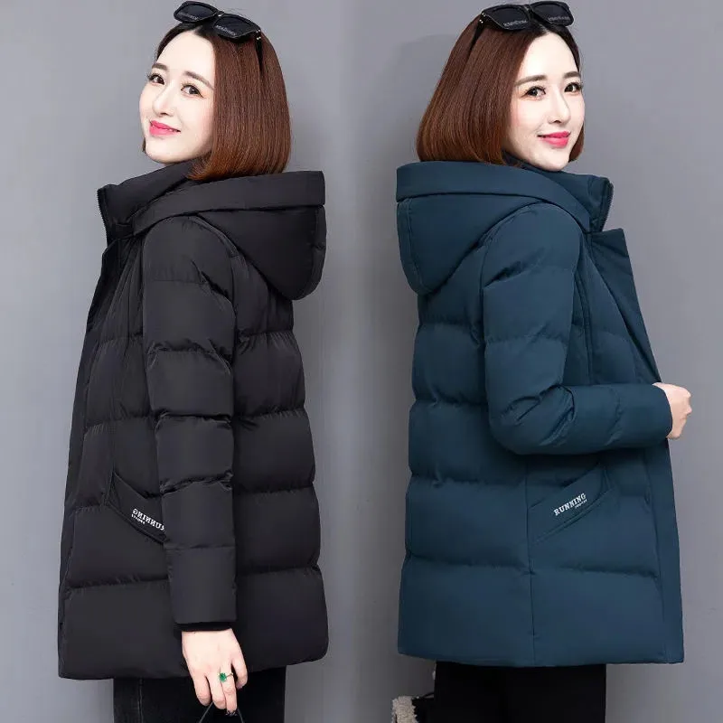 Women Down Parkas 2023 Winter New Cotton Padded Jacket Thick Warm Overcoat Large Size Middle-aged Female Hooded Puffer Coat 4XL