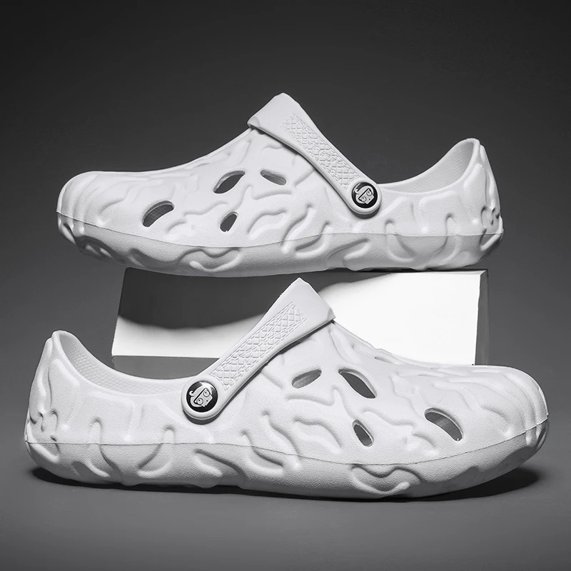 

Летние мужские сандалии, легкая мужская повседневная обувь из ЭВА, обувь с отверстиями, сабо для влюбленных, домашний сад, уличные мужские пляжные тапочки на плоской подошве, большой размер